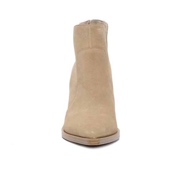 Vince Camuto Gwenola Ankle Boot - Picture 4 of 7